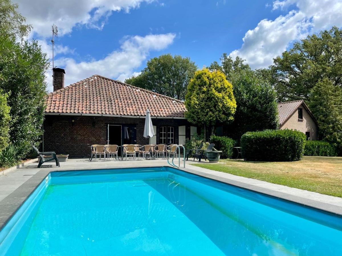 Magnificent Farmhouse In Sint Joost Ngoại thất bức ảnh